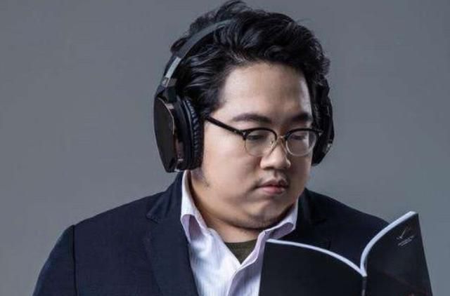 fpx再曝新消息,"马走牛来"暗示牛排加盟,新赛季真要起飞了?