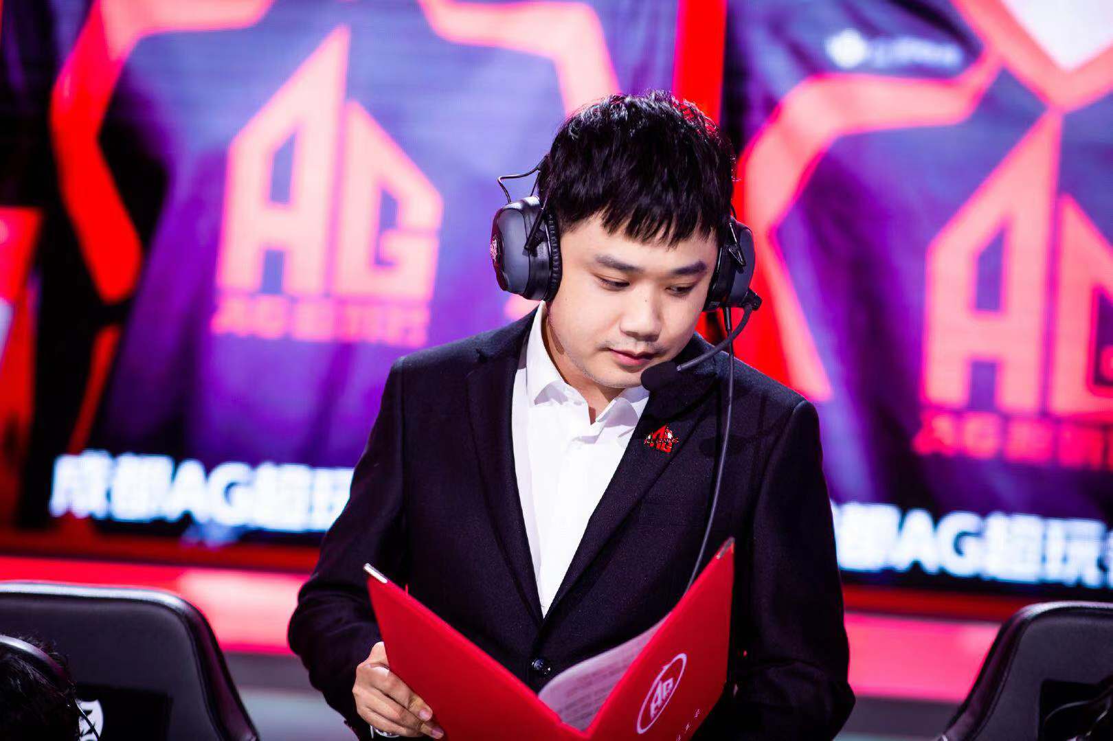 kpl:月光终于爆发了,ag比赛消极不认真,开播发火吓坏一诺