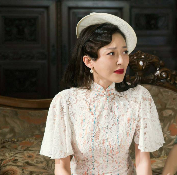 尚小姐这个角色也是剧中刚出现的人物,最新剧情中沈青禾解救了尚荣生