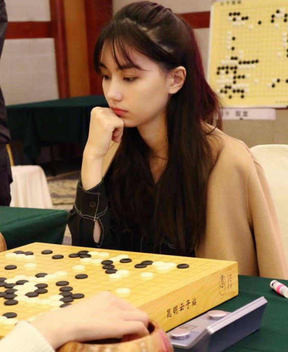 美女,千年难遇的神颜,没想到背景也这么复杂…|佐佐木希|嘉嘉|围棋
