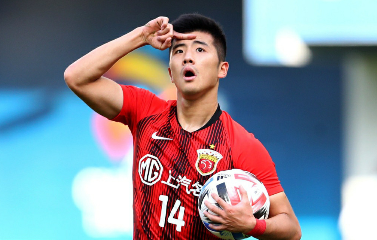 40本土球员打响亚冠翻身仗李圣龙崔康熙给足协限薪底气