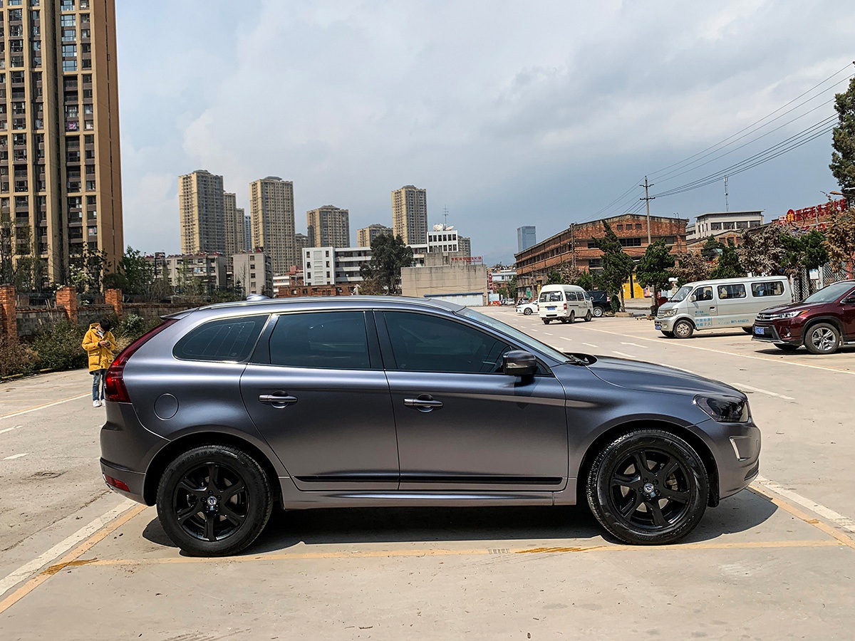 沃尔沃xc60车身改色电光碳灰 rg瑞集改色膜云南昆明