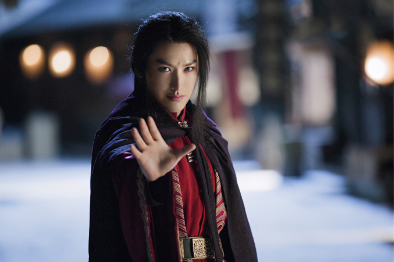 赖艺是一个很优秀的演员,出演的影视作品的数量不多但很不错