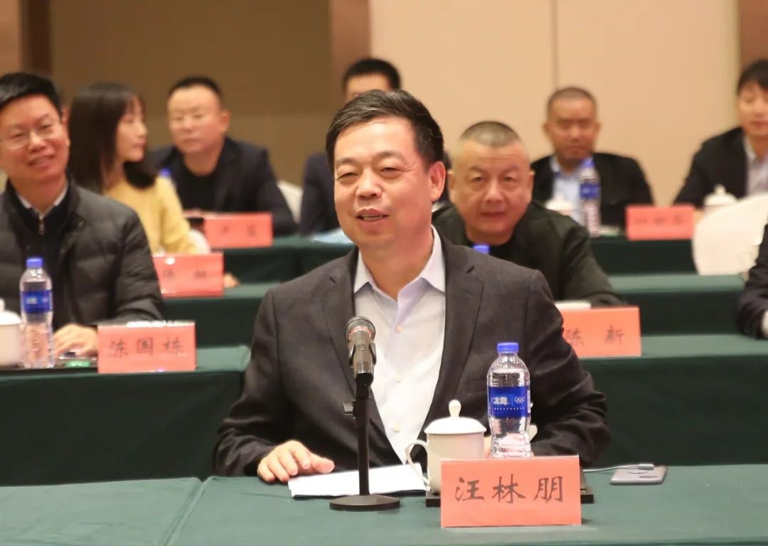 汪林朋在本次考察过程中表示"将持续支持湖北地区的发展",他同时称