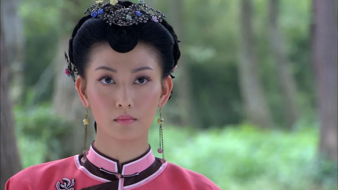 一个年代版全新灰姑娘故事大丫鬟即将推出