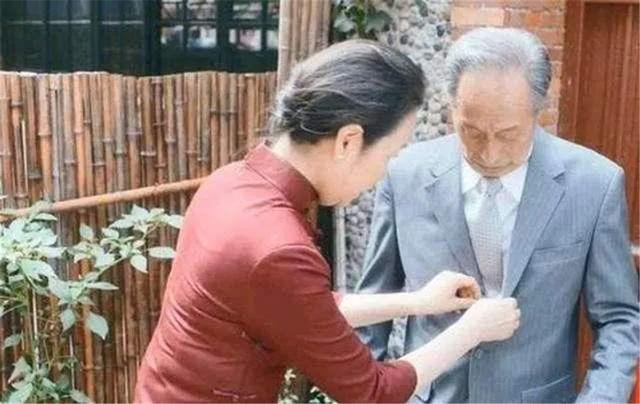 中国首批“丁克”已步入晚年，无儿无女的他们，是否会后悔？休闲区蓝鸢梦想 - Www.slyday.coM