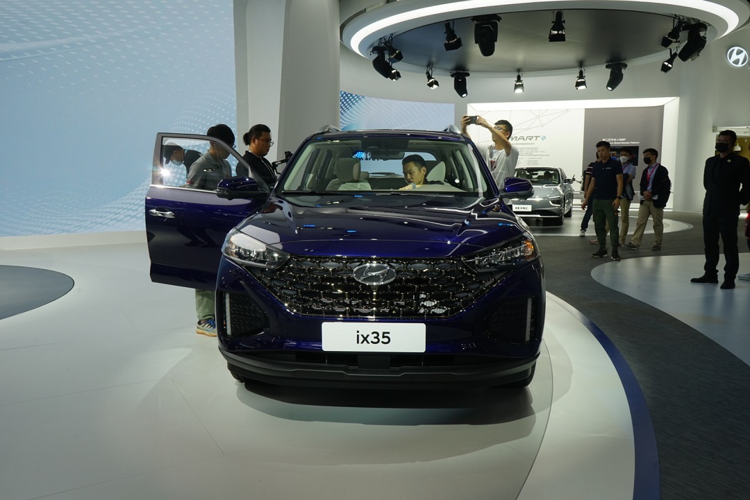 2020广州车展丨夸张科幻前脸 北京现代ix35亮相