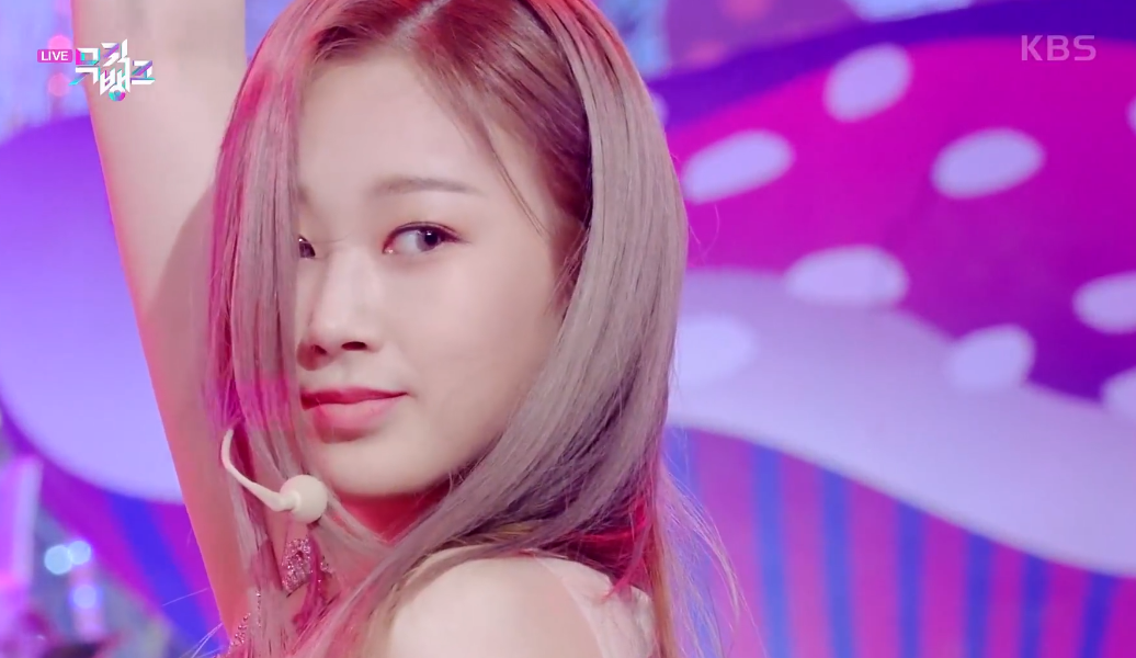 aespa出道初打歌舞台宁艺卓身材有争议成员颜值都很上镜