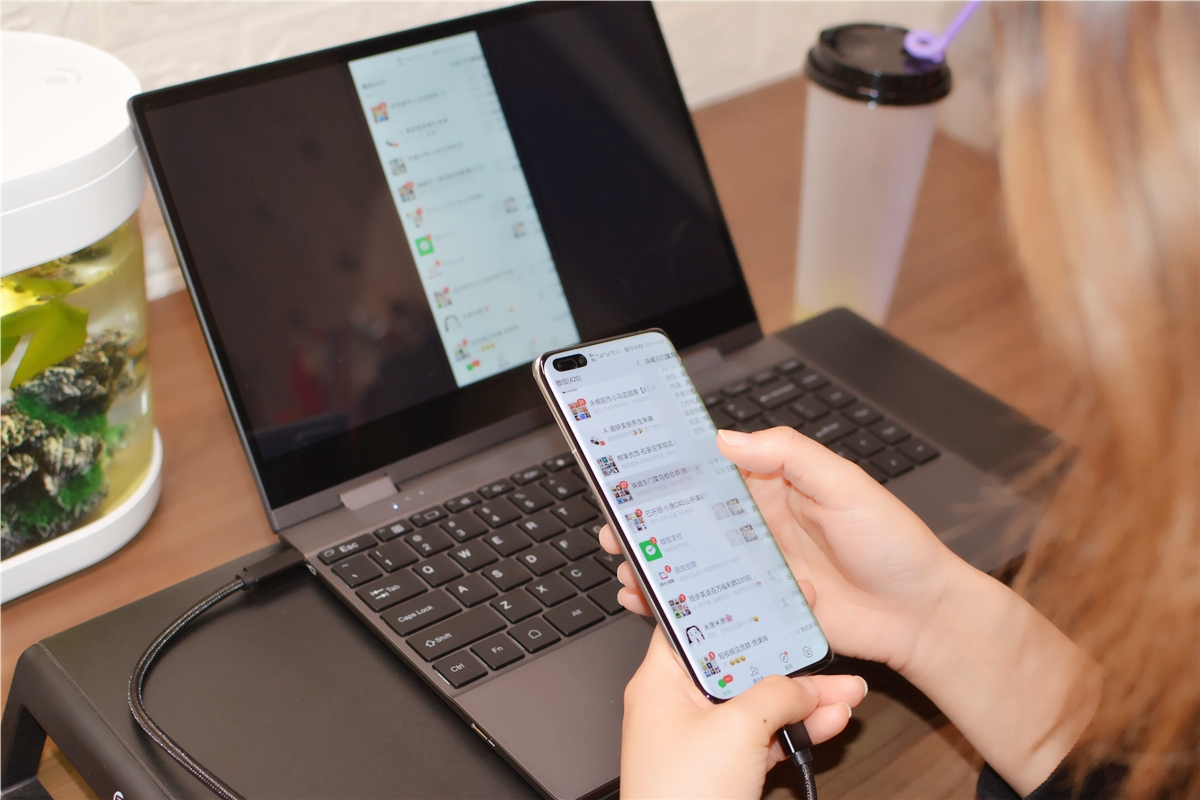 华为手机瞬间变身笔记本,欧米多创新手机电脑,游戏办公两不误