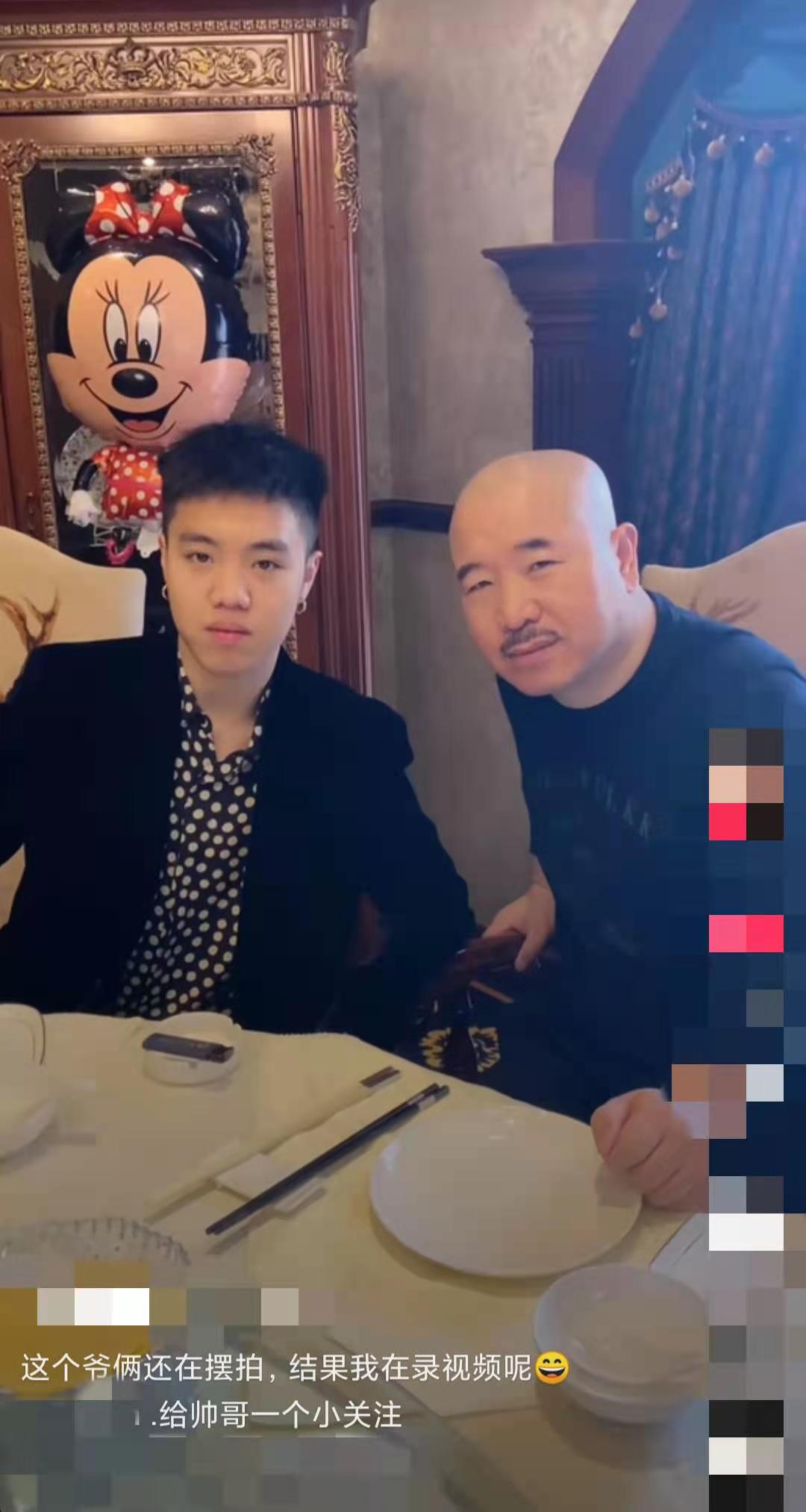 刘能19岁儿子正面首曝光长相帅气超有范网友靠妈拯救颜值