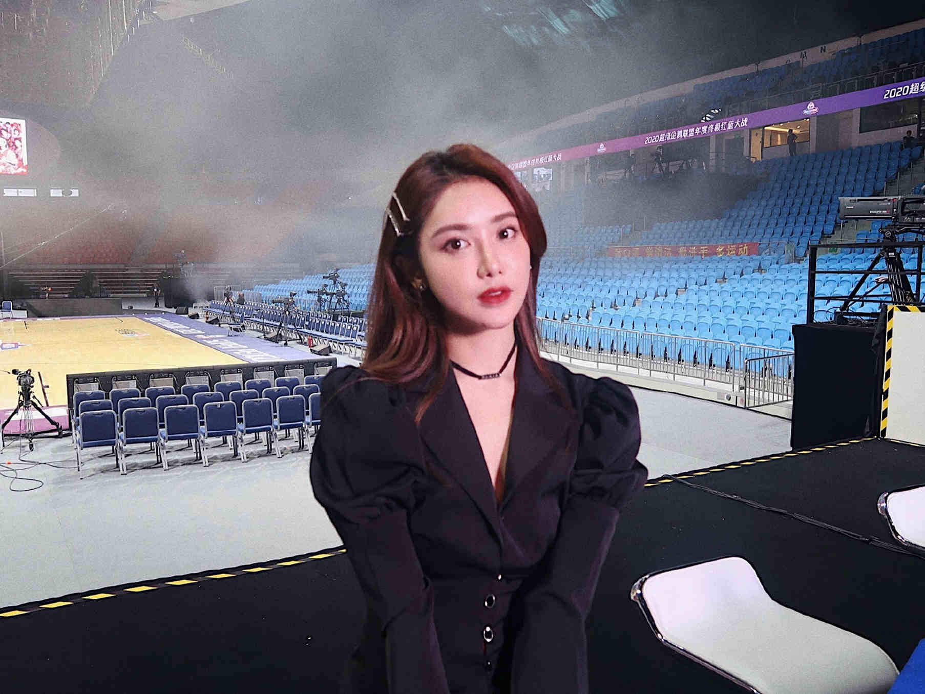 篮球女主播美娜首次回应恋情绯闻 球迷:勤奋的女孩应该被尊重