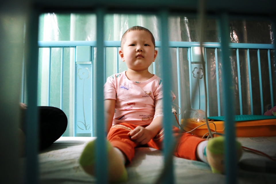 5岁儿子不幸夭折，10年后3岁女儿又遭厄运，妈妈绝望：救救我孩子休闲区蓝鸢梦想 - Www.slyday.coM