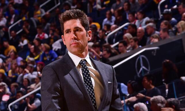 勇士总经理:全联盟都等着我们交易,感谢老板支持