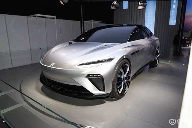 未来的智能汽车也许会是这样 实拍上汽r-aura极光号概念车