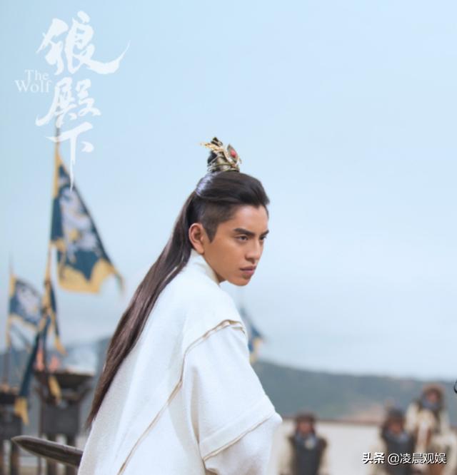 仅上线两天热度飙升前三,忙追8集不过瘾|王大陆|狼殿下_新浪新闻