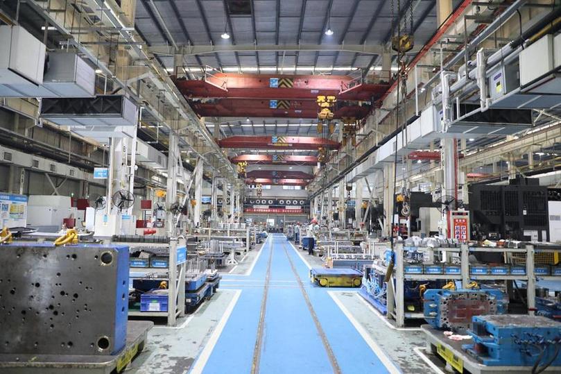 图为格力生产车间.新华网 伍嘉炜 摄