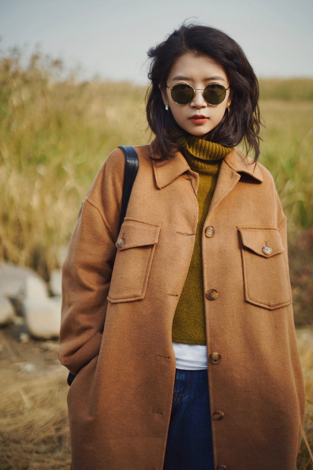 时尚博主三木终于换风格,6套最新秋冬穿搭,"不戴帽子"照样美