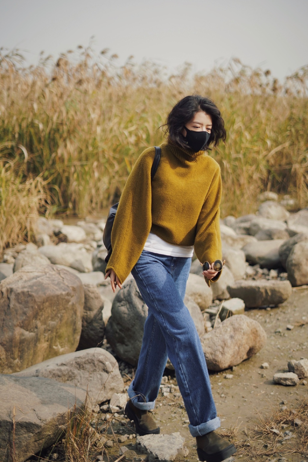 时尚博主三木终于换风格,6套最新秋冬穿搭,"不戴帽子"照样美