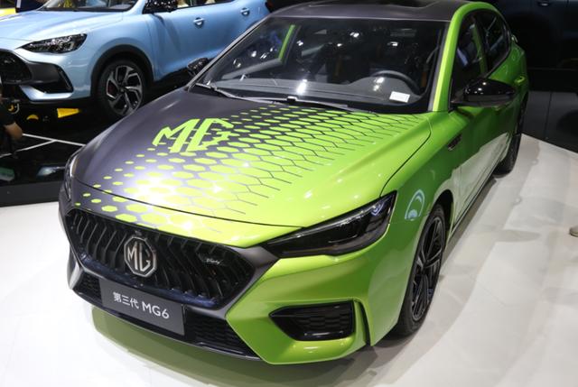 第三代mg6数字曼巴限量版共推出三款车型,官方指导价12.68万元-14.