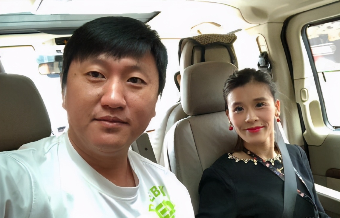 瘫痪22年的桑兰身患泌尿疾病丈夫狂购豪宅二人想奋斗二胎