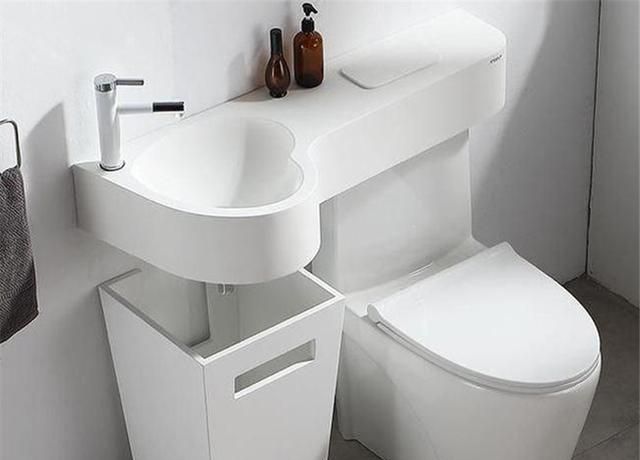 日本人洗手池在马桶水箱上?这样设计,厕所面积再小也不怕