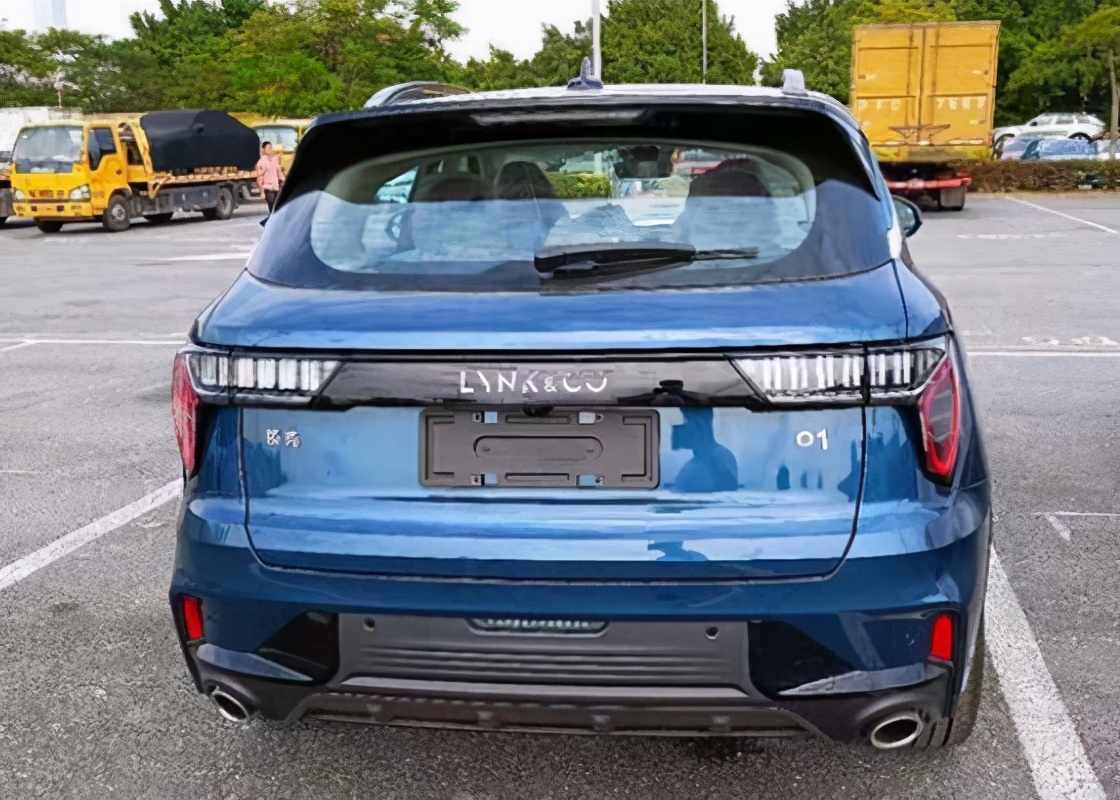 2021款吉利领克01亮相,外观精致,2.0t爆发254马力