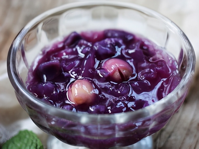 紫薯粥别直接煮,少了这一步,粥的颜色发黑发蓝,光看着都没食欲