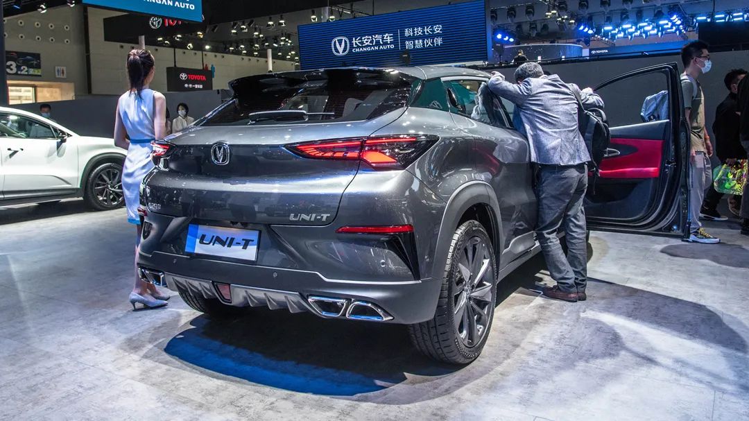 行走的概念车,长安uni-k广州车展正式亮相