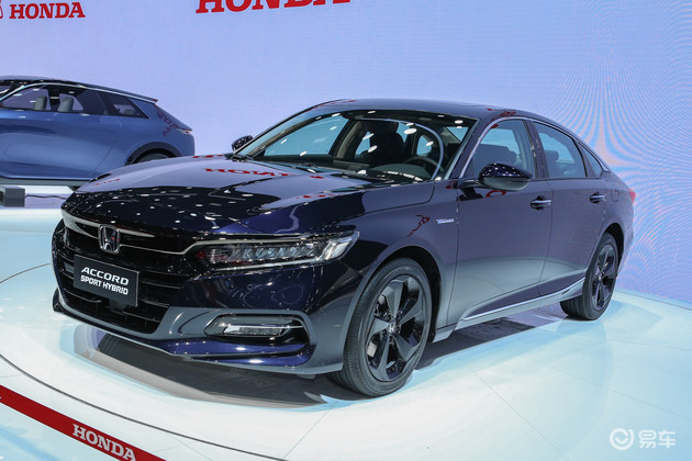 星空限量版车型为2021款新车,但实际与第十代雅阁的中期改款新车没有