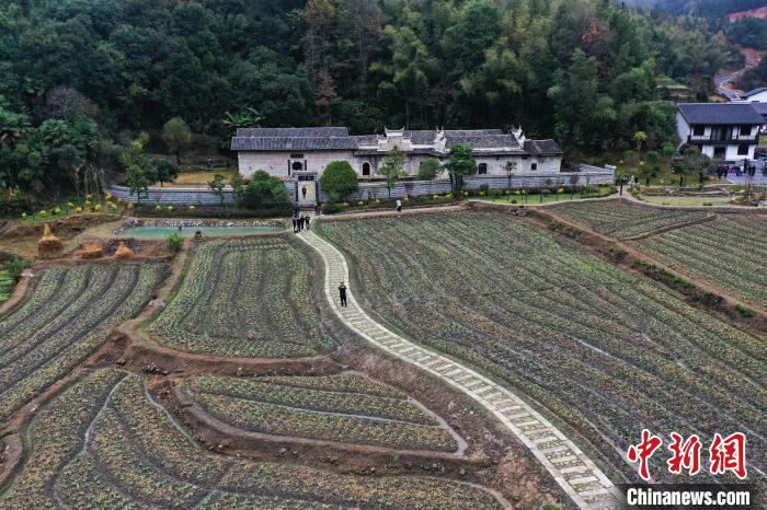 航拍江西修水陈宝箴陈三立故居建筑融合徽派与客家特色