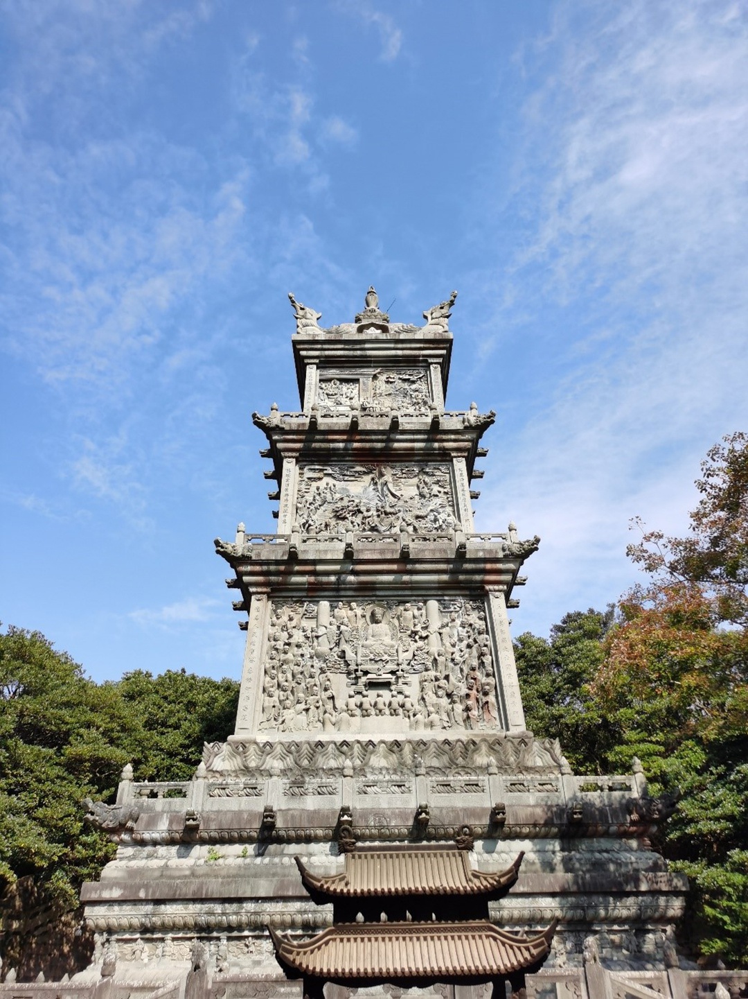 游洛迦名山,访清净圣地