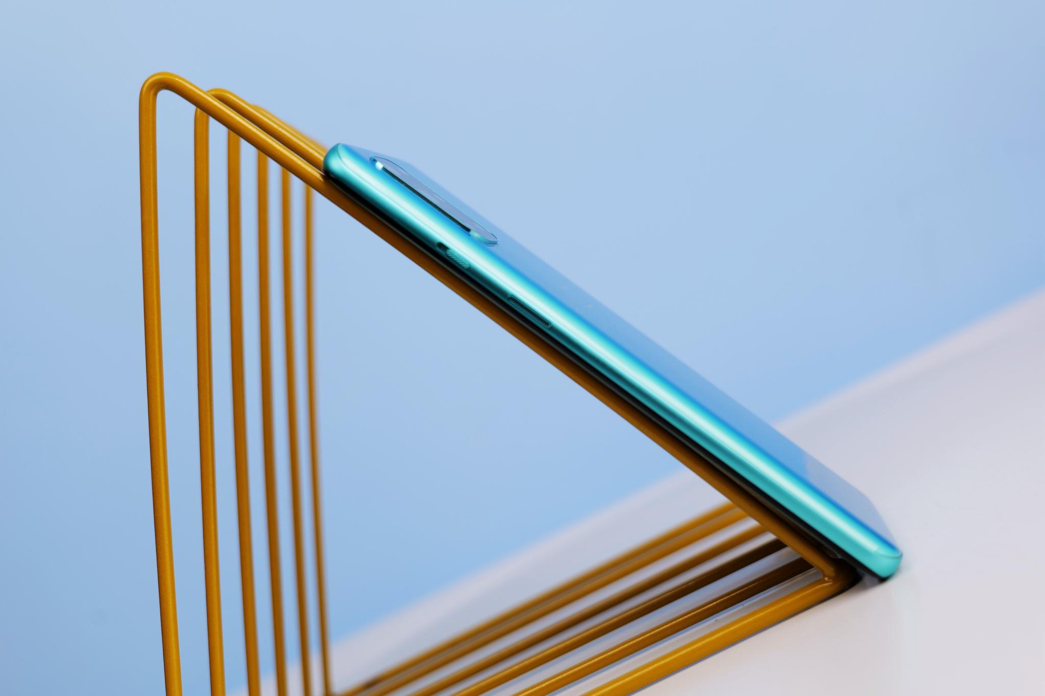 OnePlus 8T轻上手!终于明白真香机为何需要抢!