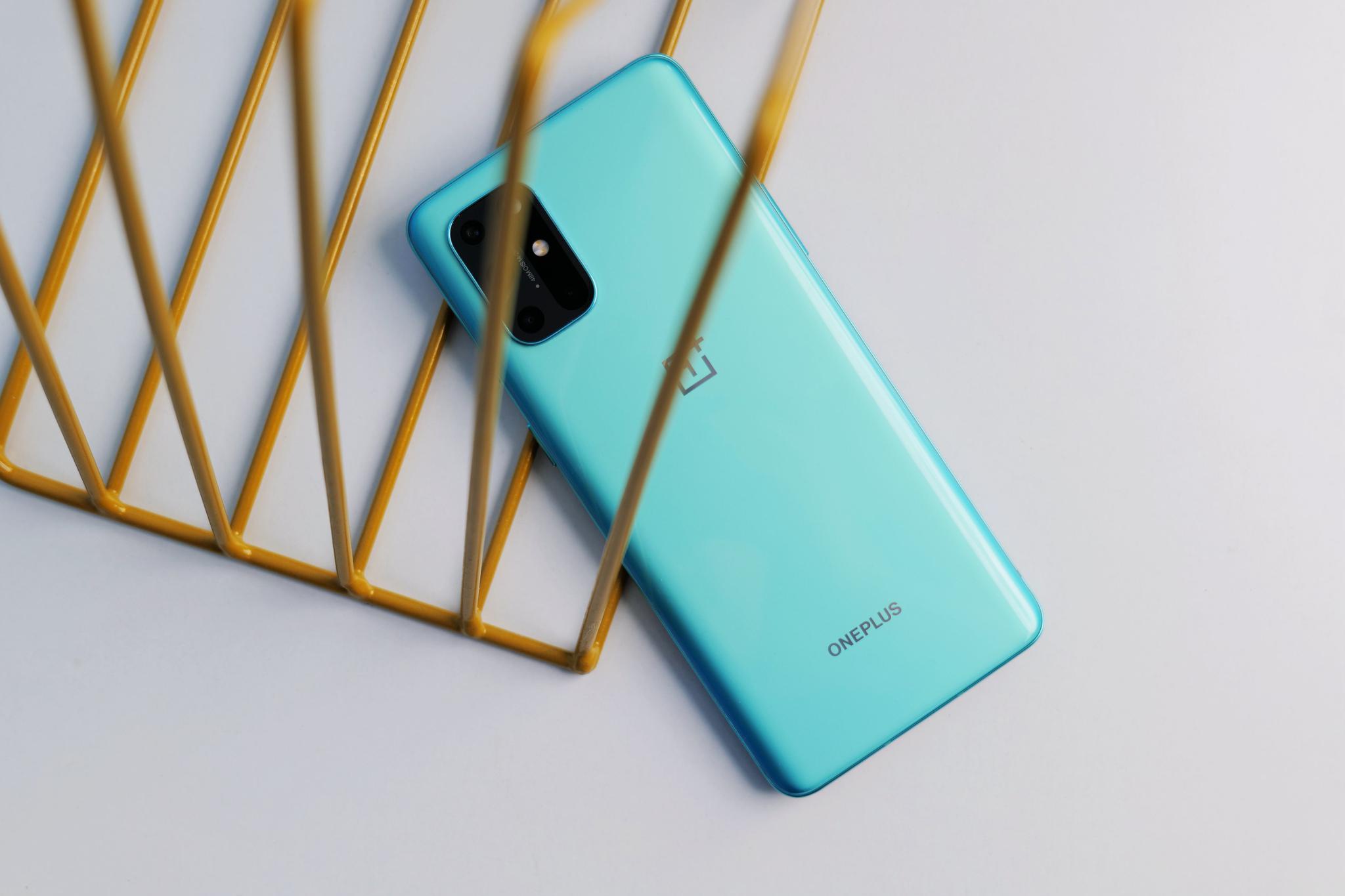 OnePlus 8T轻上手!终于明白真香机为何需要抢!