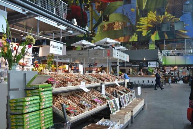 全球最顶级的菜市场耗资120亿建了十年买菜如同逛皇宫