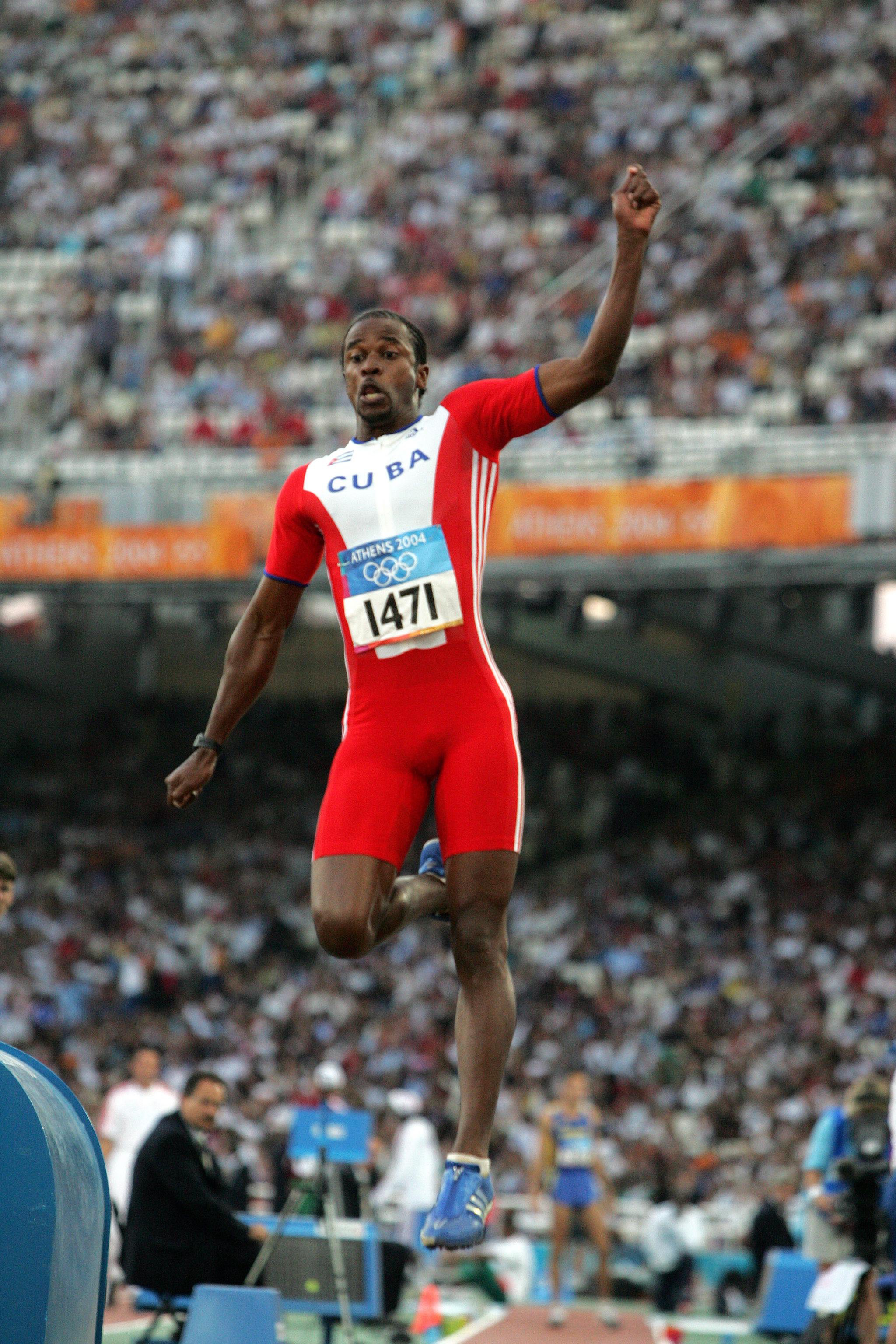 世界田径跳远十大巨星:卡尔刘易斯8米87第三 榜首创造世界纪录