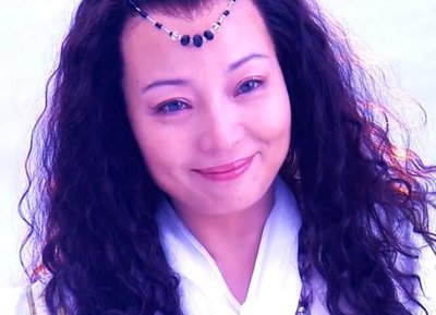 韦小宝母子实际年龄差,陈小春版差20岁,这版差8岁|罗冠兰|韦春花