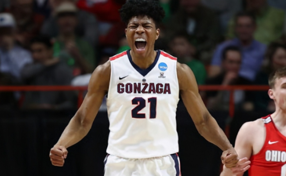 阿联接班人出现!中国17岁小将加盟ncaa名校,或跳级提前进入nba