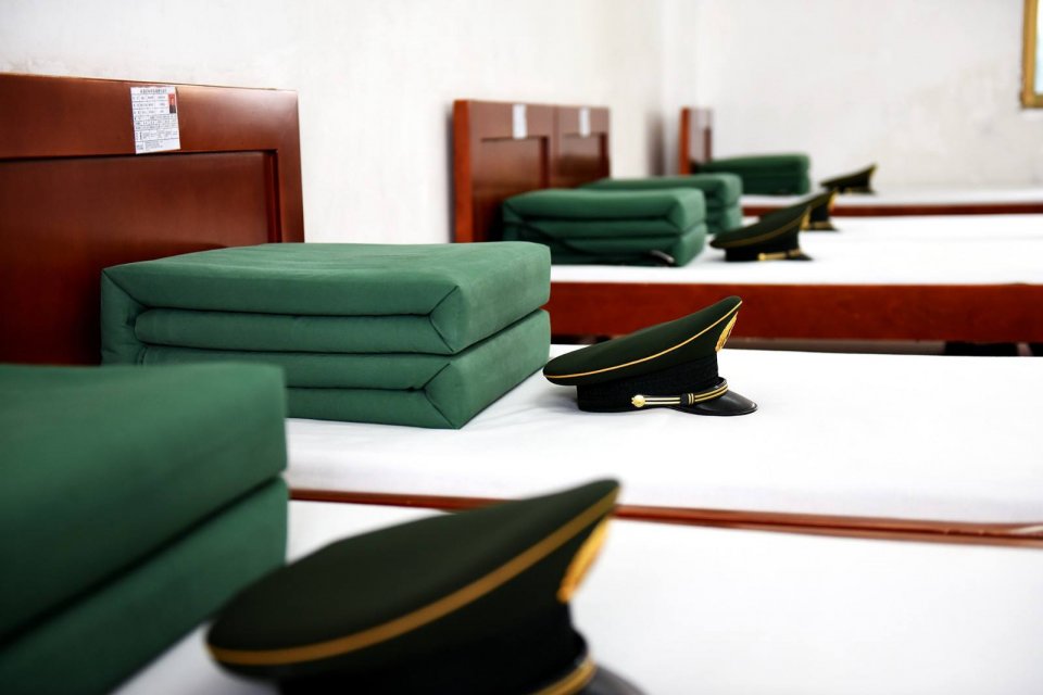 现在,我们就看看中国,俄国,美国军人的宿舍,来个内务大对比,胜负自在