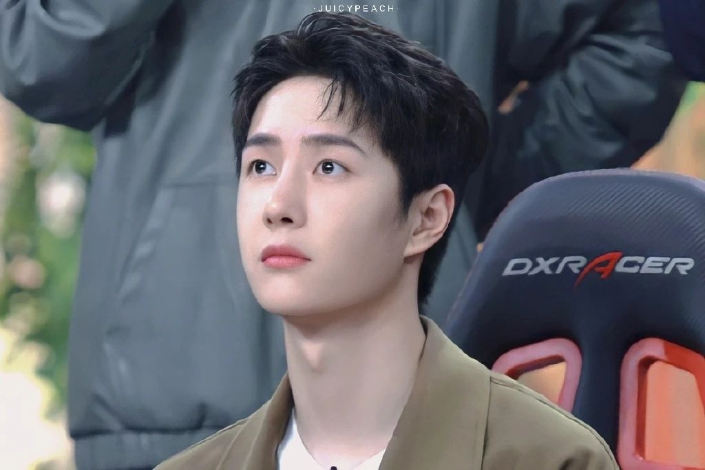 王一博壁纸来一波那些让人心化的照片他值得世间最美好的一切