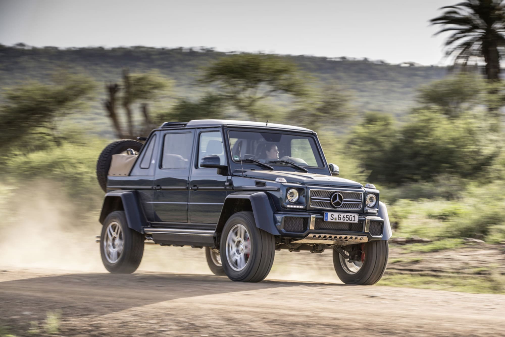 最贵奔驰g级,将近2000万的迈巴赫g650才是土豪玩具