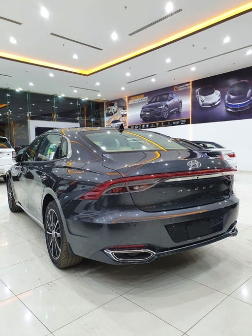 全新一代现代雅尊店内实拍,前脸配"大钢牙",精致感颇为不俗