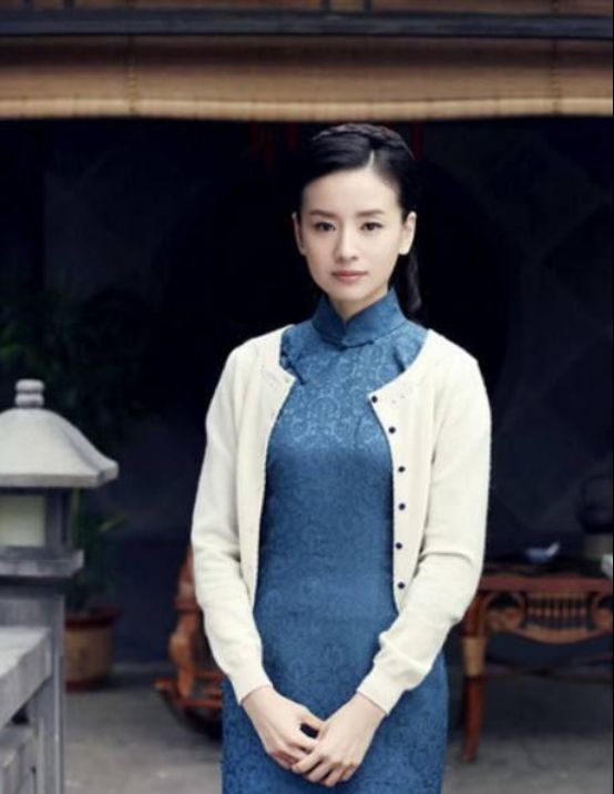 董洁的清纯气质,在穿上旗袍后,完美诠释什么是真正的东方美