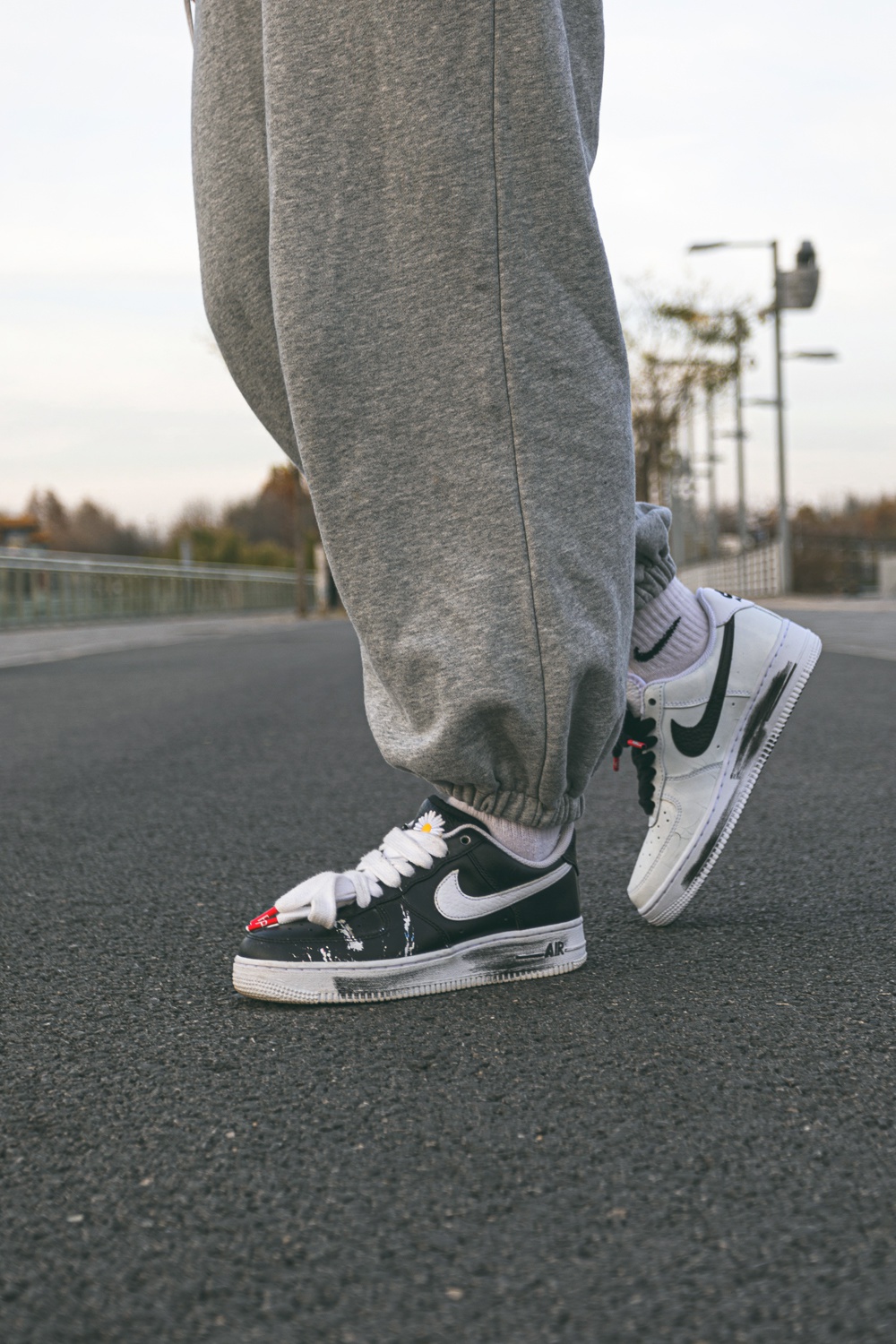 小姐姐示范权志龙 af1!入手前有一点要注意!