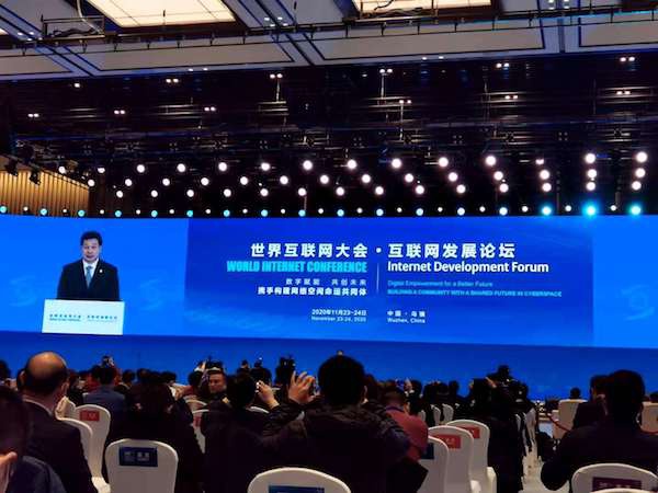 中国5G基站数量达70万 占全球近七成