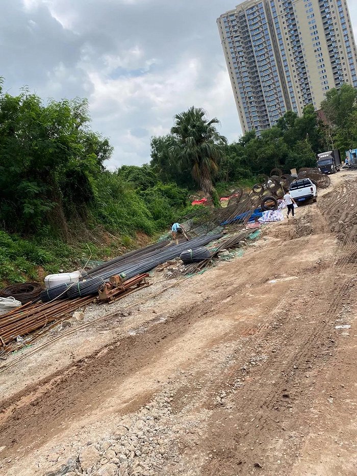 图片来源：深圳土地矿业权交易平台