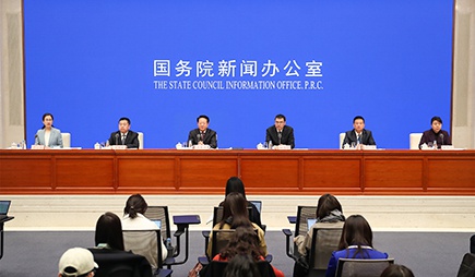 低保人口保护_倪虹:逐步建立起农村低保和低收入家庭的人口和家庭住房安全保