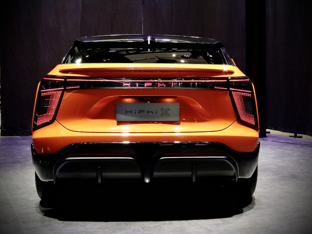 2020广州车展丨广州车展最"壕"国产车——高合hiphix