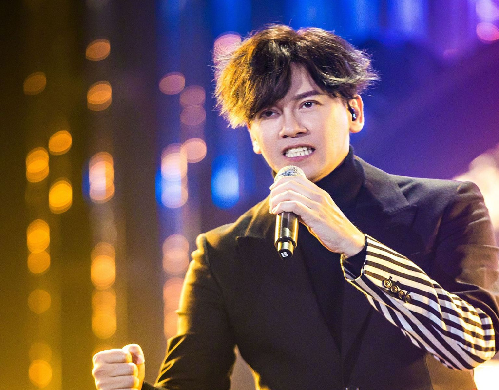 李圣杰|痴心|节目_新浪新闻