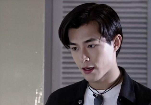 20岁时期的古天乐,看他头发的浓密程度,不需要发型,就有高颜值|古天乐