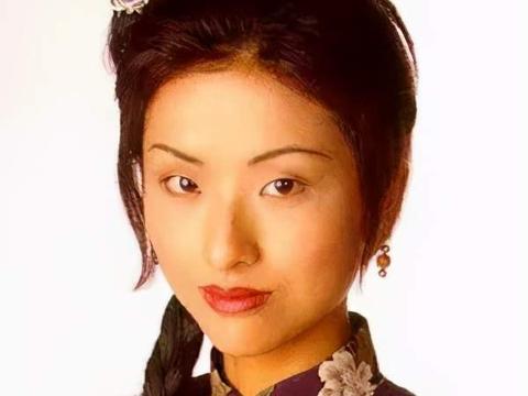 陈小春版鹿鼎记最不起眼的方怡,嫁给陈奕迅,陪伴是最长情的告白